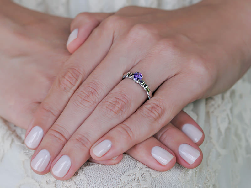 anel-flor-de-cerejeira-ouro-branco-e-ametista