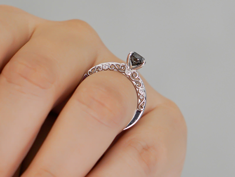 anel-noivado-solitario-diamante-negro-sansfin